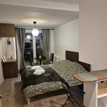 Mir Chambre 2 Lägenhet Athis-Mons Exteriör bild